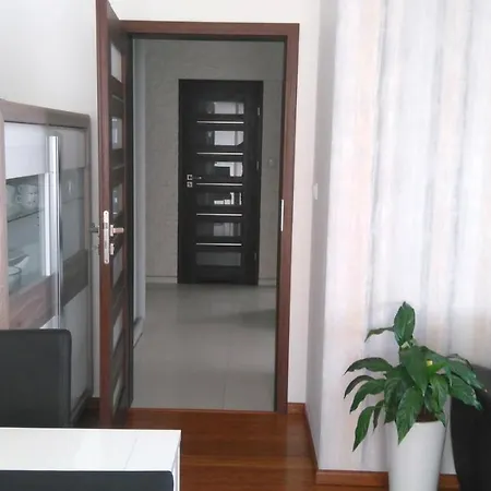 Apartament, 2 Sypialnie Ks. Bilitewskiego